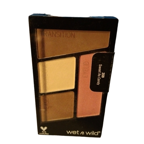 Make Up Bundle Cover Girl, Rimmel, E.L.F., Revlon & more...(10 items) Variety - Picture 5 of 11